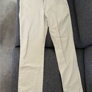 Daniel Cremieux Men's Light Khaki Chinos